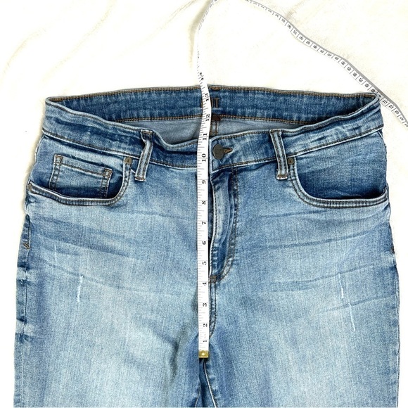 Kut From The Kloth High Rise Cropped Straight Leg Medium Wash Denim Jean Sz 12 - Picture 13 of 16